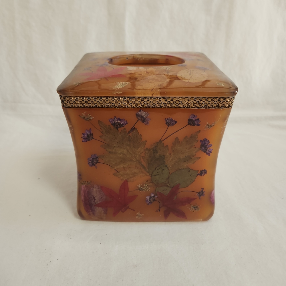 Aspen Amber Tissue Box Cover